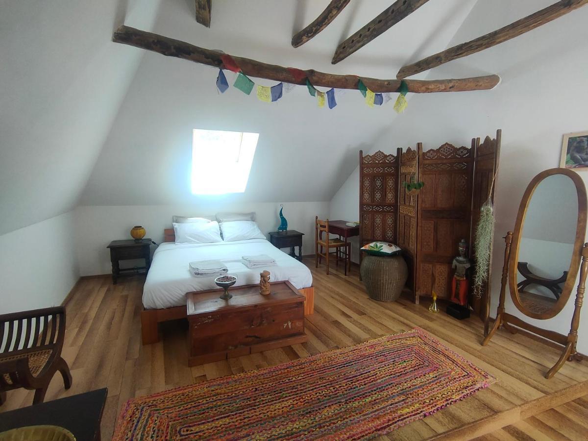 Chambres D'Hotes Les Chatougoulis Les Bordes-sur-Lez Екстериор снимка